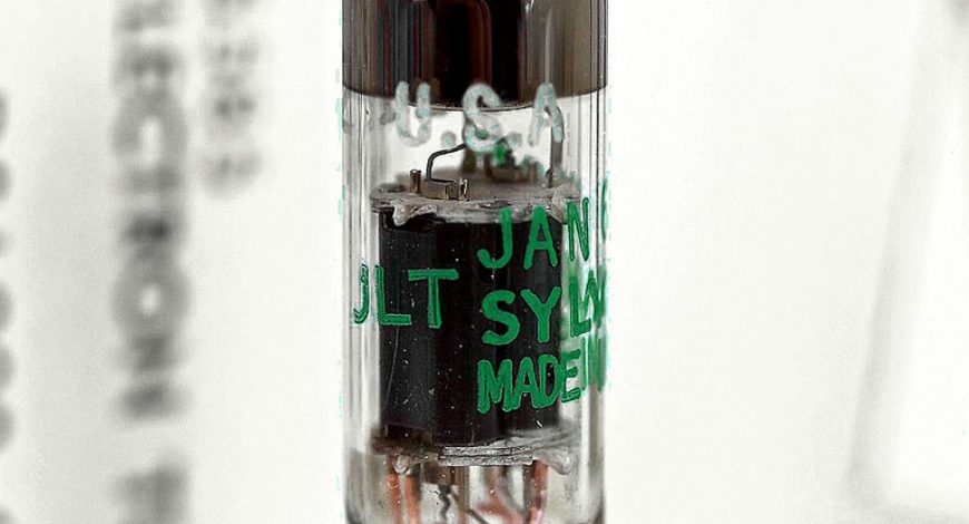 95_sylvania_6112_tube