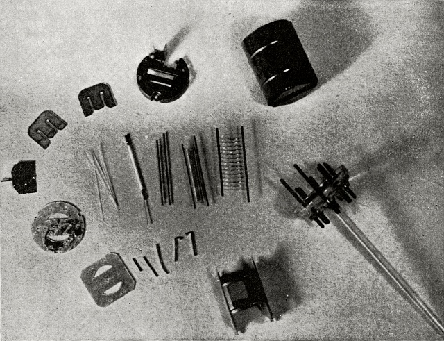 chemical_highlights_tube_manufacturing_640px