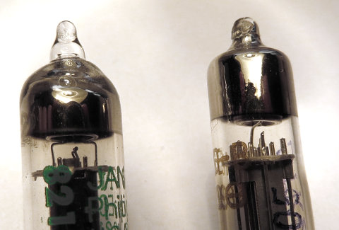 subminiature_tube_getters_compared_320px