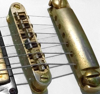 Gold plated bridge and tailpiece ageing badly