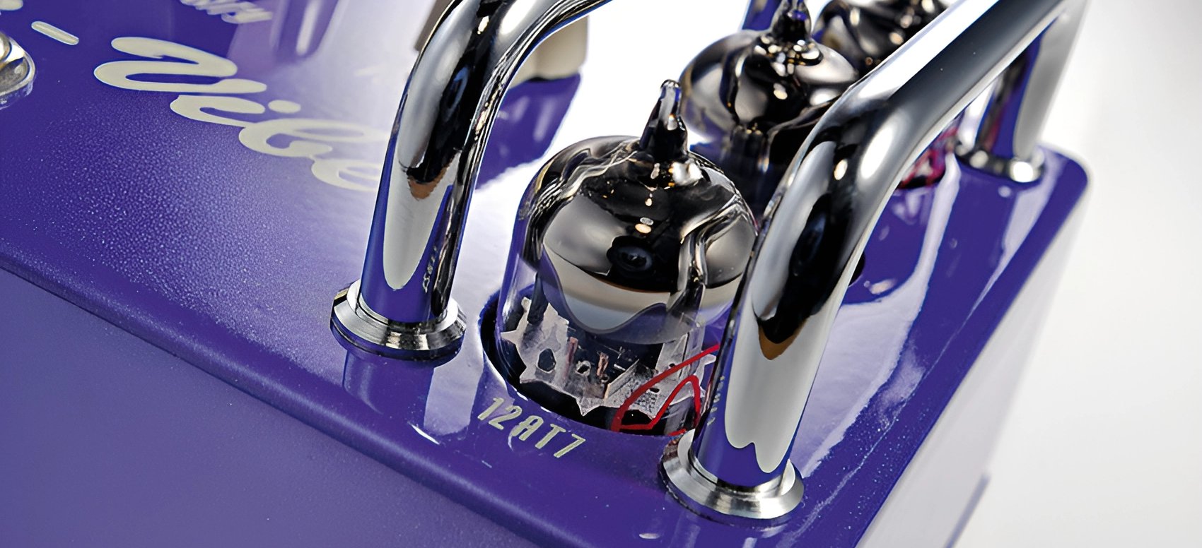 about_tube_vibe Tube-Vibe pedal